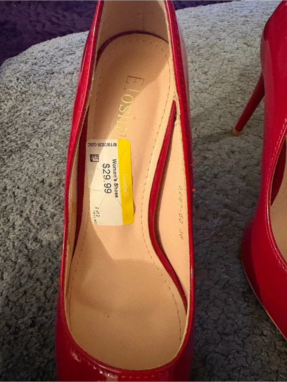 Red Patent Pointed-Toe Pumps - Women's Classic Heel